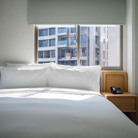 Dahu Park Hotel Тайпей Екстериор снимка